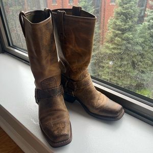 Frye Harness 12R Boots Womens